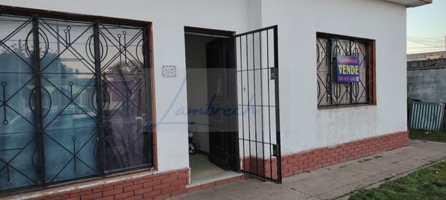 SE VENDE CASA EN LAS PIEDRAS, CANELONES, CAMINO CALPINO.