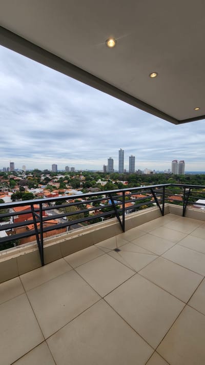 *EN ALQUILER - EXCLUSIVO DEPARTAMENTO DE 3 DORMITORIOS: LUJO, AMPLITUD Y CONFORT SUPERIOR