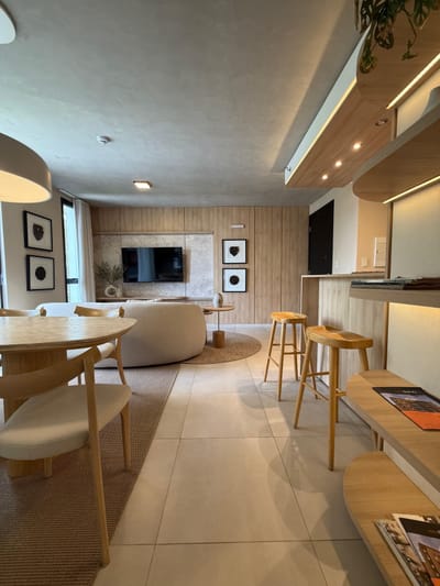AVDA BOGGIANI, EN VENTA, DEPTO DE 2 DORM EN POZO, DICIEMBRE 2027, CON COCHERA. 