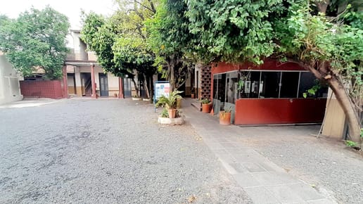 Alquilo Amplia Casa Ideal Para Universidad, Colegio, Empresa España Y Brasil