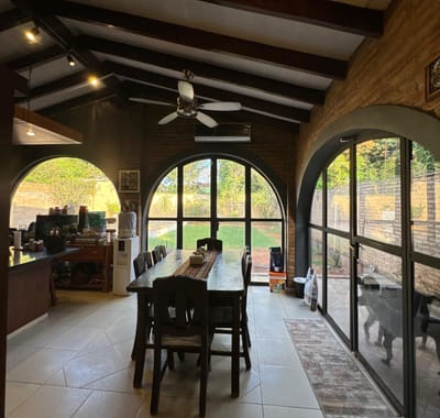 VENDO CASA CON PISCINA EN VILLA ELISA