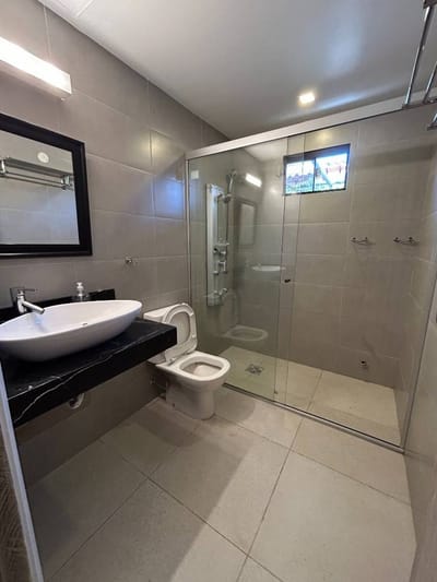 EN VENTA HERMOSA PROPIEDAD EN EL BARRIO MBURUKUYA