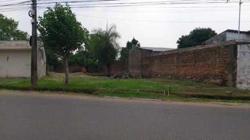 Terreno a 100 metros de la ruta Luque - Limpio