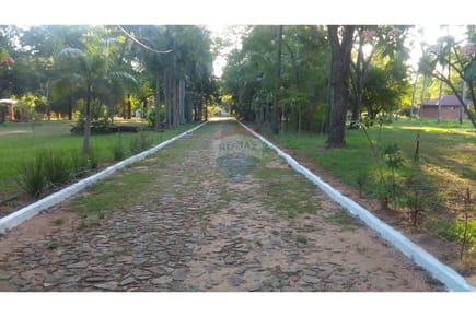 VENDO CASA QUINTA EN SAN BERNARDINO - BARRIO CRISTOBAL COLON