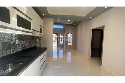 Casa en venta en Barrio Cerrado de Limpio (V.R.)