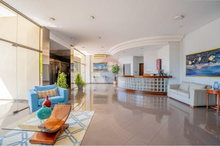 VENDO PENTHOUSE TRIPLEX EN EL EDIFICIO MARISCAL