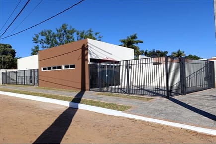 CHALET A ESTRENAR EN LUQUE-ALTO PINAR EN VENTA