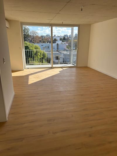 Amplio Living Comedor Y Terraza Con Parrillero! 2 Dormitorios, 2 Baños! Op. Garage! Con Renta