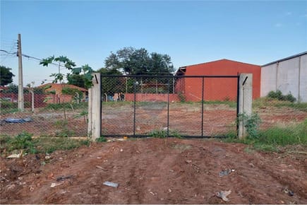 TERRENO EN LUQUE - LAURELTY EN VENTA (775m2)