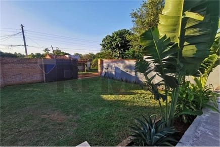 VENDO CASA QUINTA EN ITAUGUA A CUDRAS DE LA RUTA 2 Y DEL CLUB 12 DE OCTUBRE
