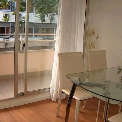 Alquiler apartamento en CENTRO, AMOBLADO,1 Dormitorio, Cocina integrada,Balcón,Garaje,Portería