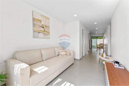 DUPLEX DE 2 DORMITORIOS SEGUNDO BARRIO LUQUE