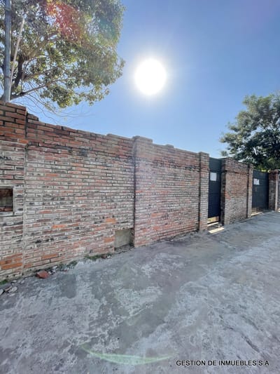 VENDO CASA ZONA PERON – COSTANERA SUR V10-06-5