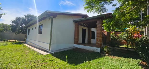 VENDO CASA AMOBLADA EN CABAÑAS