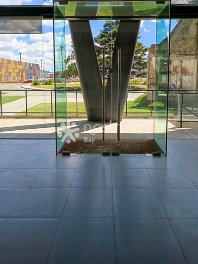 Oportunidad Única: Local Comercial de 129m² en el Centro