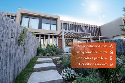 Casa Venta Carrasco Parques 3 dormitorios - Living + Estar 2 Garajes - Seguridad barrio