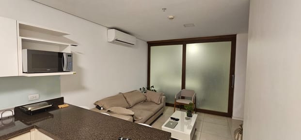 Alquilor Departamento en Altamira Ykua Sati