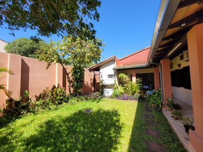 Encantadora Casa con Estilo Rústico-Tradicional, 2 Baños y Chimenea - ¡U$S 225.000!