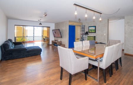 En Oferta Amplio Dpto. de 3 dormitorios - Barrio Manora