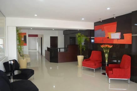 DPTO. EN ALQUILER - AV. 2 DE AGOSTO 6to ANILLO CONDOMINIO TUSEQUIS