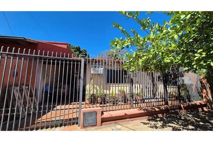 Casa en Venta en Recoleta, Asunción