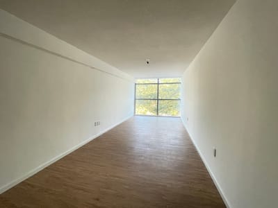 Venta monoambiente 37 m2 frente Plaza del Entrevero Centro