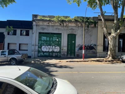TERRENO 427 M2 EN LA ZONA DE PARQUE RODÓ