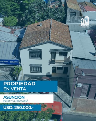 Propiedad Versátil y Espaciosa: Ideal para Oficina o Residencia