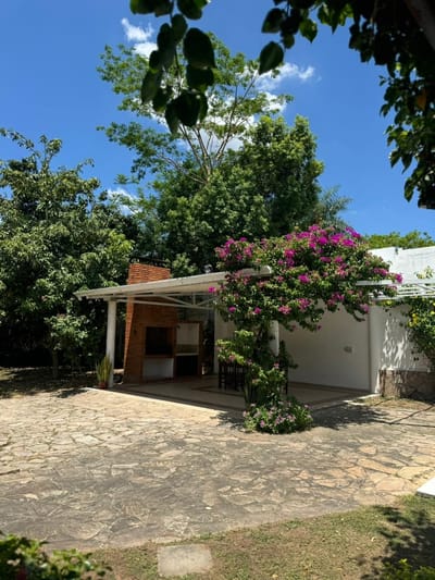 Exclusiva Residencia Céntrica en San Bernardino: Lujo y Confort a su Alcance