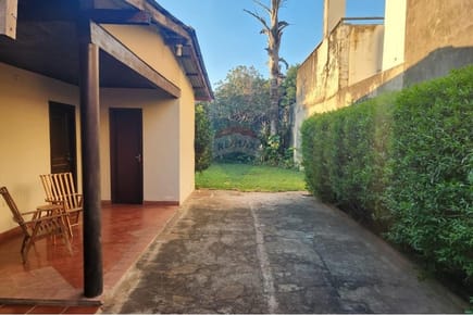 ¡Tu Casa Ideal en Recoleta Espera por Ti!