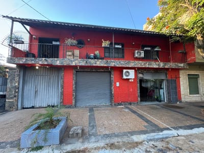 VENDO CASA CON RENTA ACTIVA EN EL BARRIO SAN PABLO