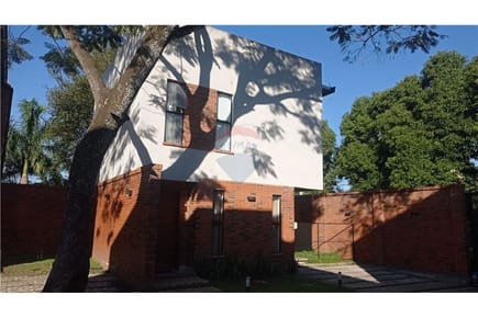Duplex en Venta en Condominio Jardines de Loma Merlo