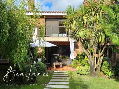 Gran casa a la venta en Carrasco