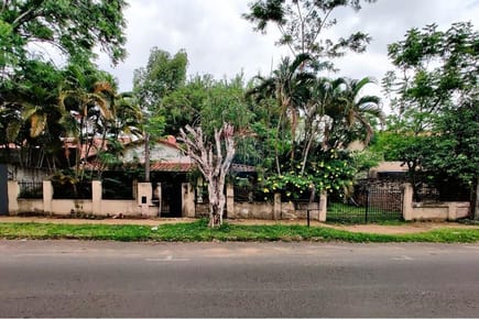 IMPORTANTE TERRENO SOBRE BERTONI EN ASUNCIÓN EN VENTA