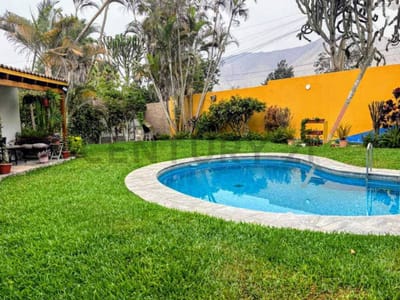 Casa de Campo con Piscina y Bungalows en Cieneguilla – Lujo y Naturaleza