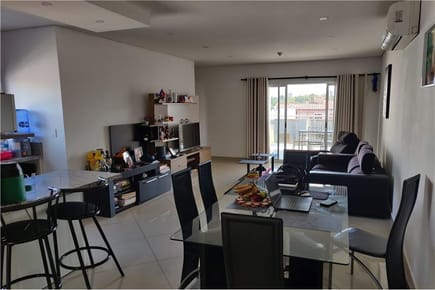 DEPARTAMENTO DE 2 DORMITORIOS EN VILLA MORRA EN VENTA