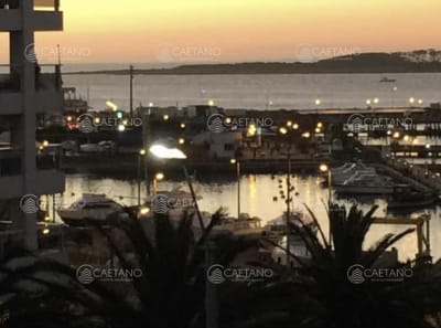 Venta apartamento Punta del Este peninsula, con vista al mar