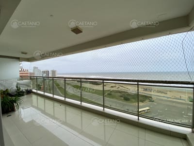 Venta apartamento Imperiale I tres dormitorios Punta del Este.