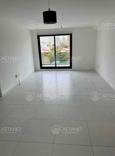 Venta apartamento 3 dormitorios. Maldonado centro