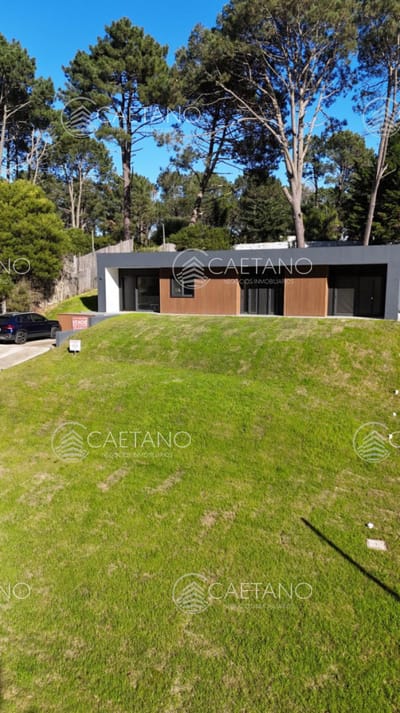 Venta casa en Club del lago Punta Ballena