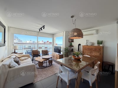 VENTA PENTHOUSE EN PENINSULA CON VISTA AL MAR