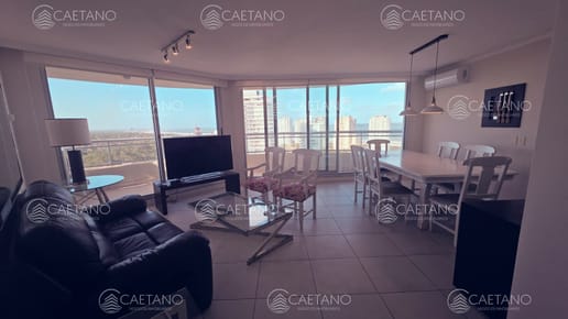 Venta apartamentos 3 dormitorios - Roosevelt