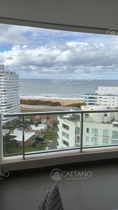 Apartamento en Alquiler de 3 dormitorios en Punta del este , Edificio Wind , Playa Brava