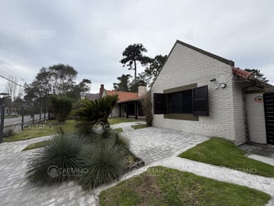 Casa en venta en Cantegril - Punta del Este