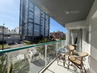 Apartamento de 1 dormitorio en Venta en Punta del este , Península , Bajos gastos a pasos del mar