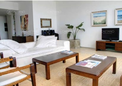 Hermoso apartamento sobre Arroyo Maldonado!