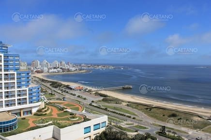 Apartamento en alquiler temporario Uruguay 2 dormitorios en suite