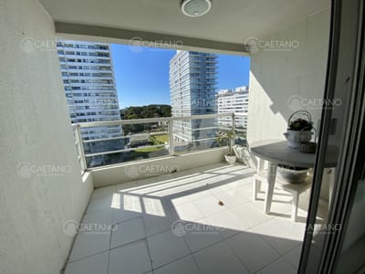 Confortable apartamento ubicado en Roosevelt-Punta del Este.