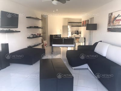 Apto. en Edificio con muy buenos servicios!