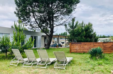 Casa 3 dormitorios barrio privado Punta del Este.